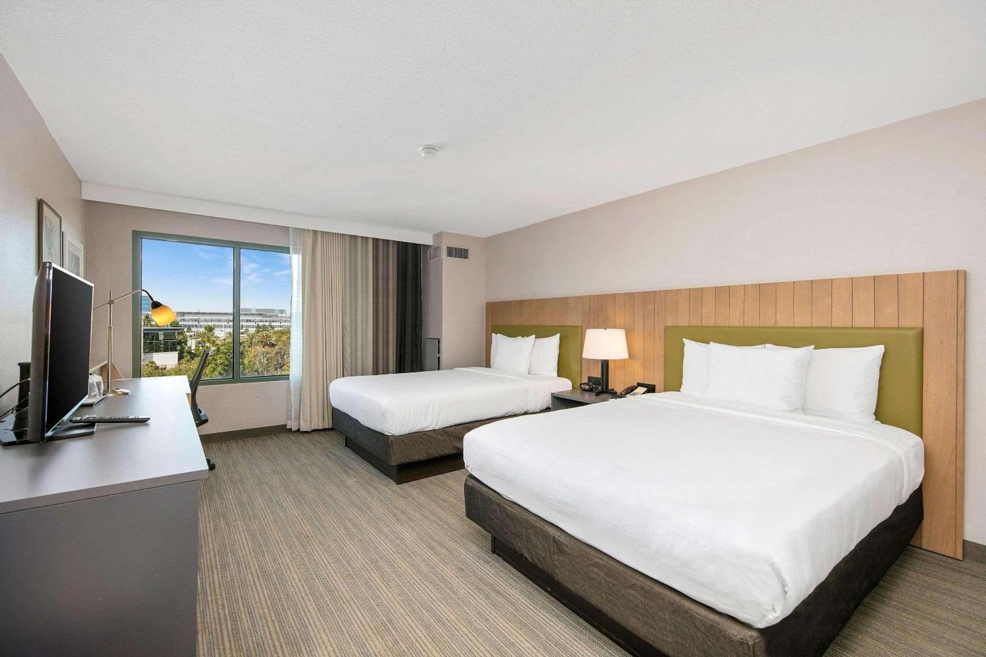 Country Inn & Suites By Radisson, San Diego North, Ca Bagian luar foto